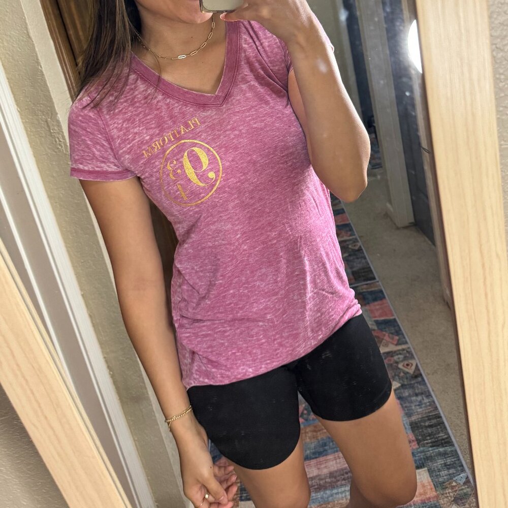 🌈5/$25🌈 Harry Potter 9 3/4 T-shirt
